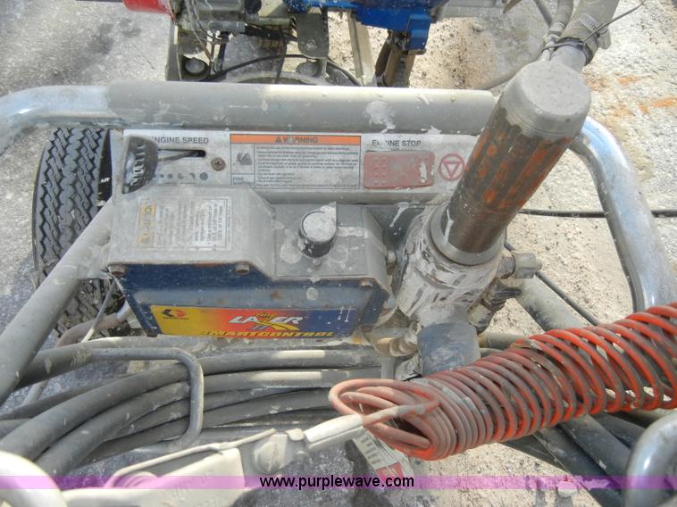 image for item U9876 2001 Graco Line Lazer II