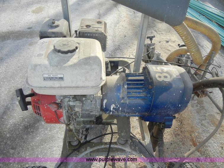 image for item U9876 2001 Graco Line Lazer II