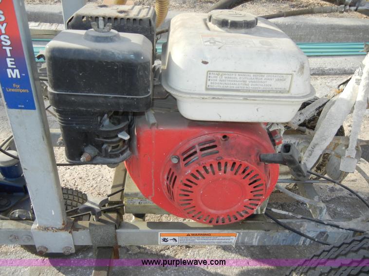 image for item U9876 2001 Graco Line Lazer II