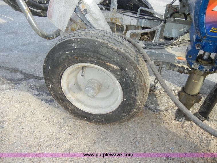 image for item U9876 2001 Graco Line Lazer II