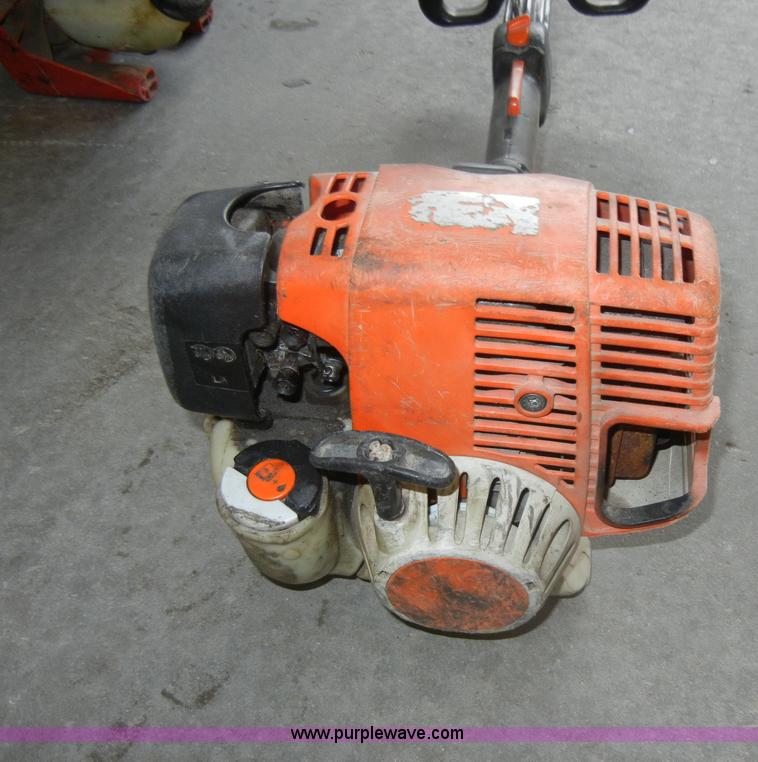 image for item U9877 Assorted lawn equipment