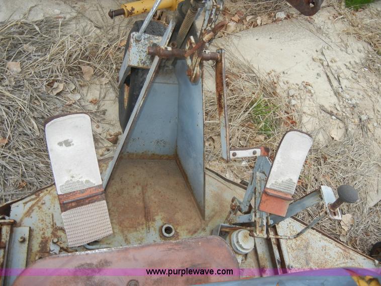 image for item U9947 Heckendorn 7' mower