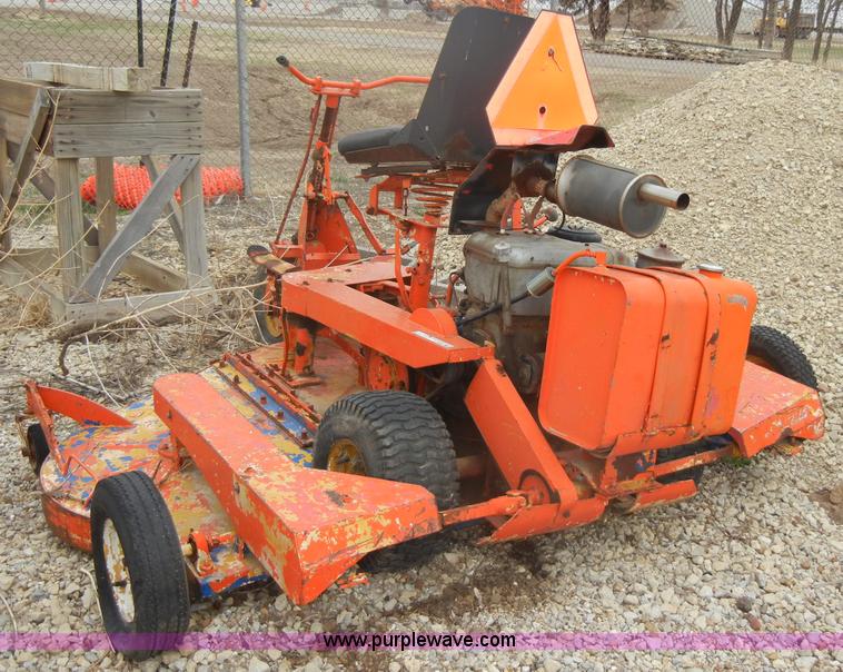 image for item U9948 Heckendorn 7' mower