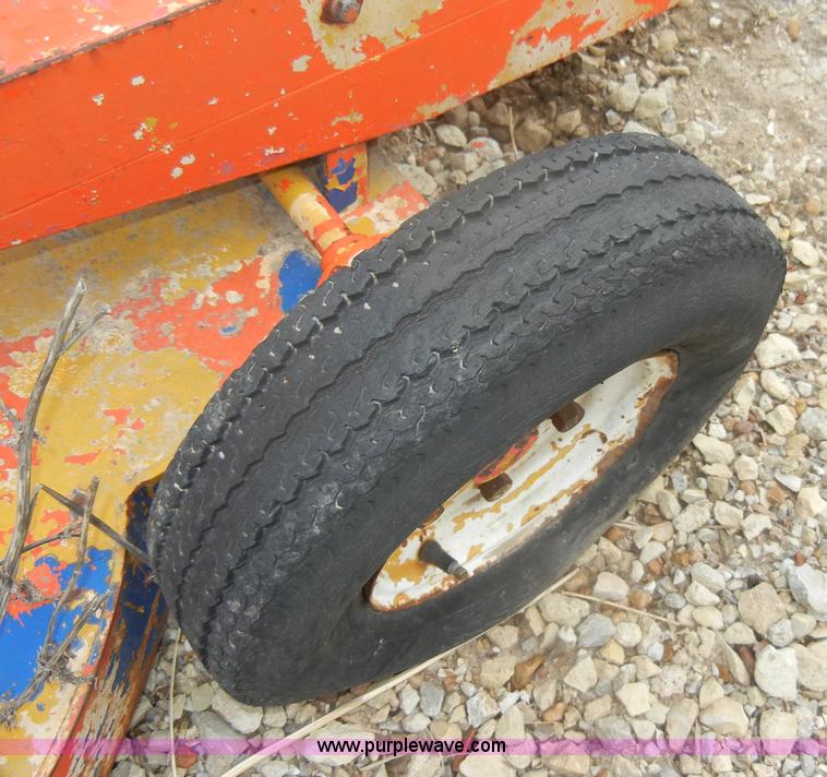 image for item U9948 Heckendorn 7' mower