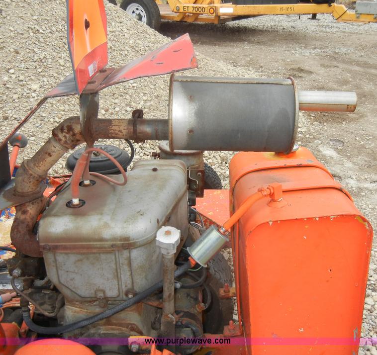 image for item U9948 Heckendorn 7' mower