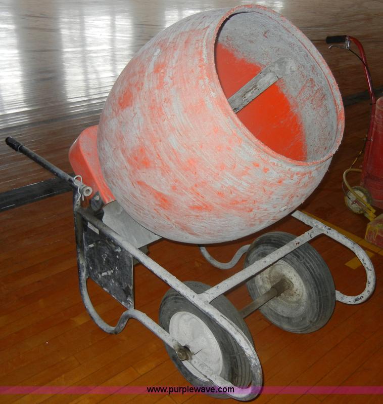 image for item U9951 Kushlan plastic portable mixer