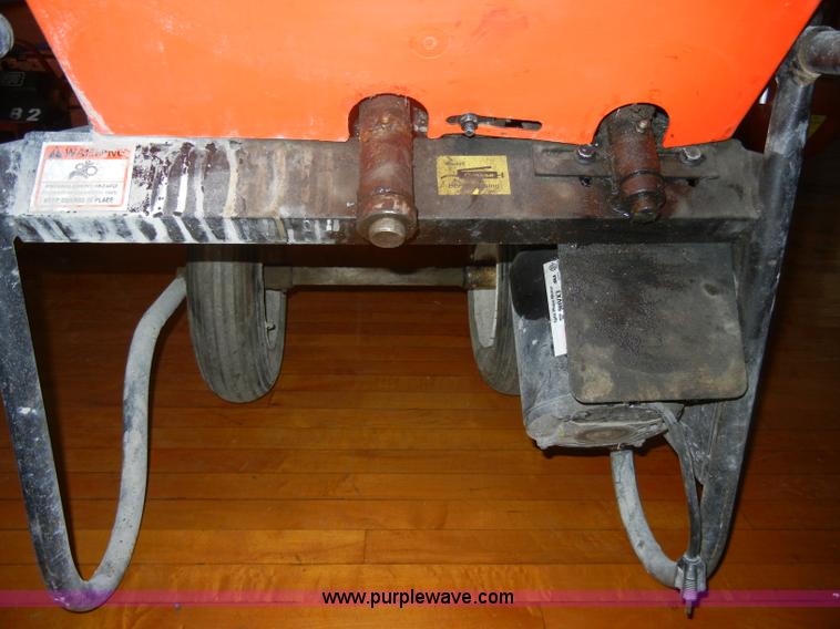 image for item U9951 Kushlan plastic portable mixer