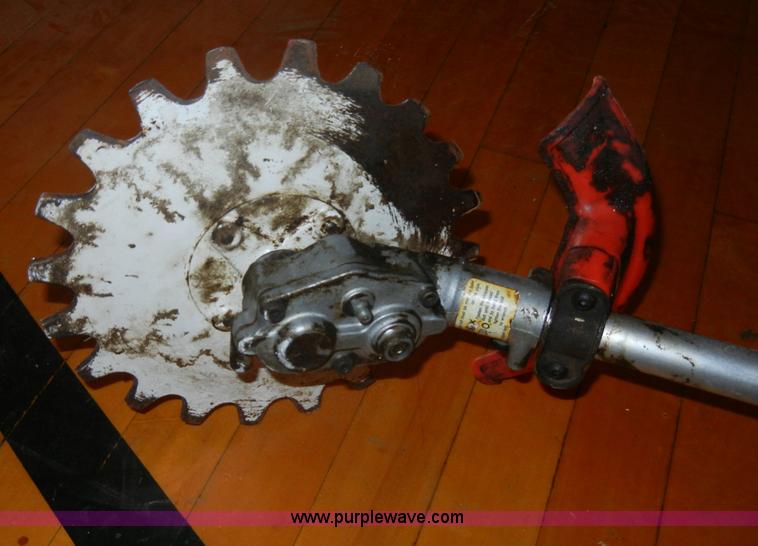 image for item U9952 Red Max SGC2200L reciprocating saw