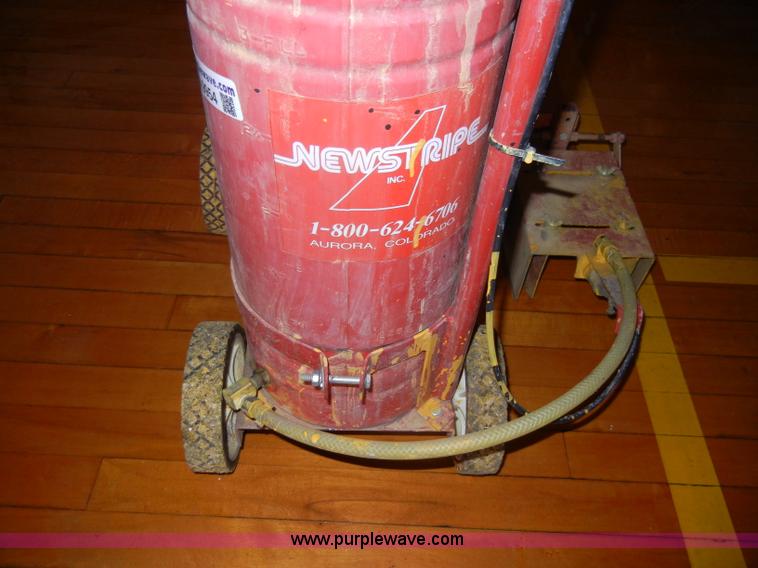 image for item U9954 New stripe line marker