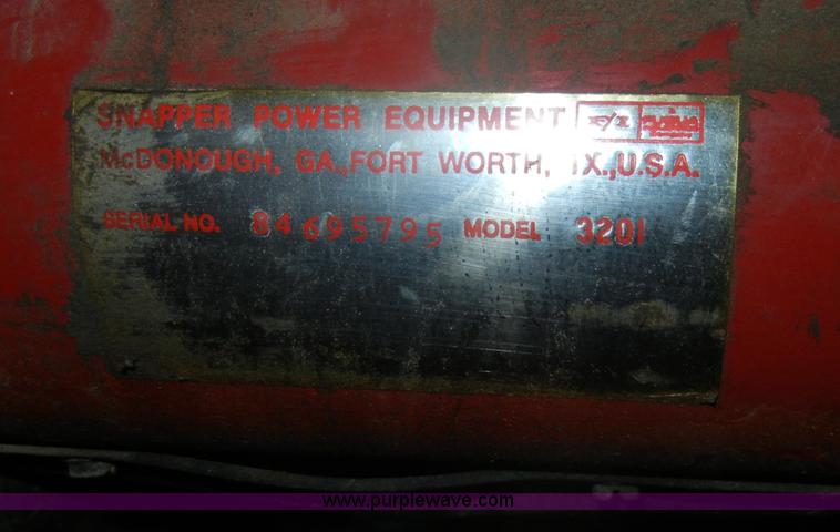 image for item U9957 Snapper 3201 20" snow blower