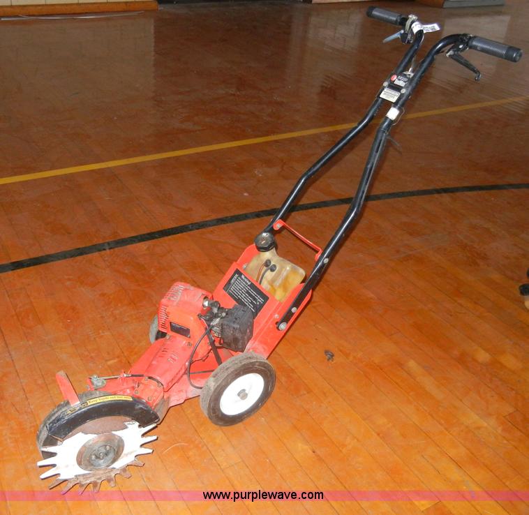 image for item U9960 Red Max RE220 reciprocating edger