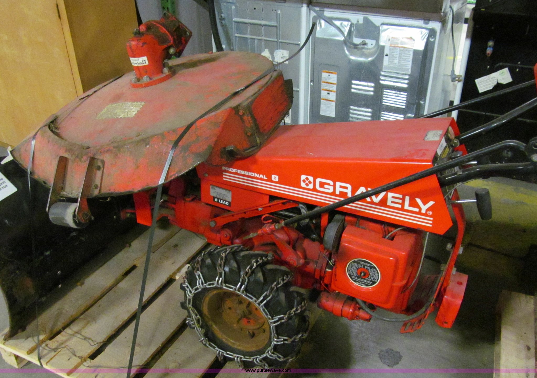 Gravely professional 8 walk behind tractor in Des Moines, IA Item