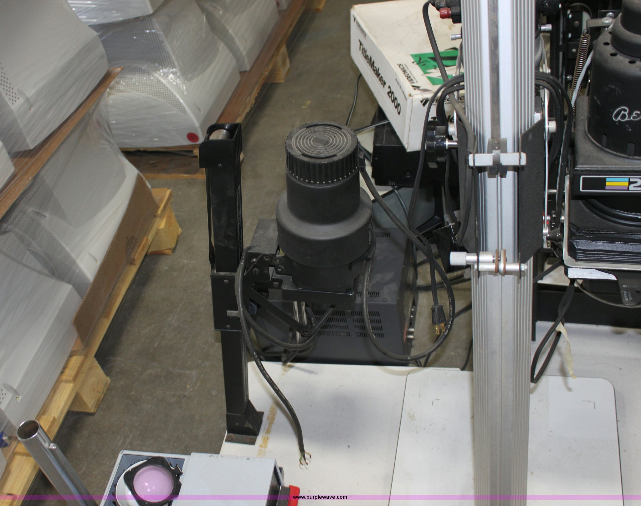 Assorted dark room equipment in Newton, KS Item L9520 sold Purple Wave