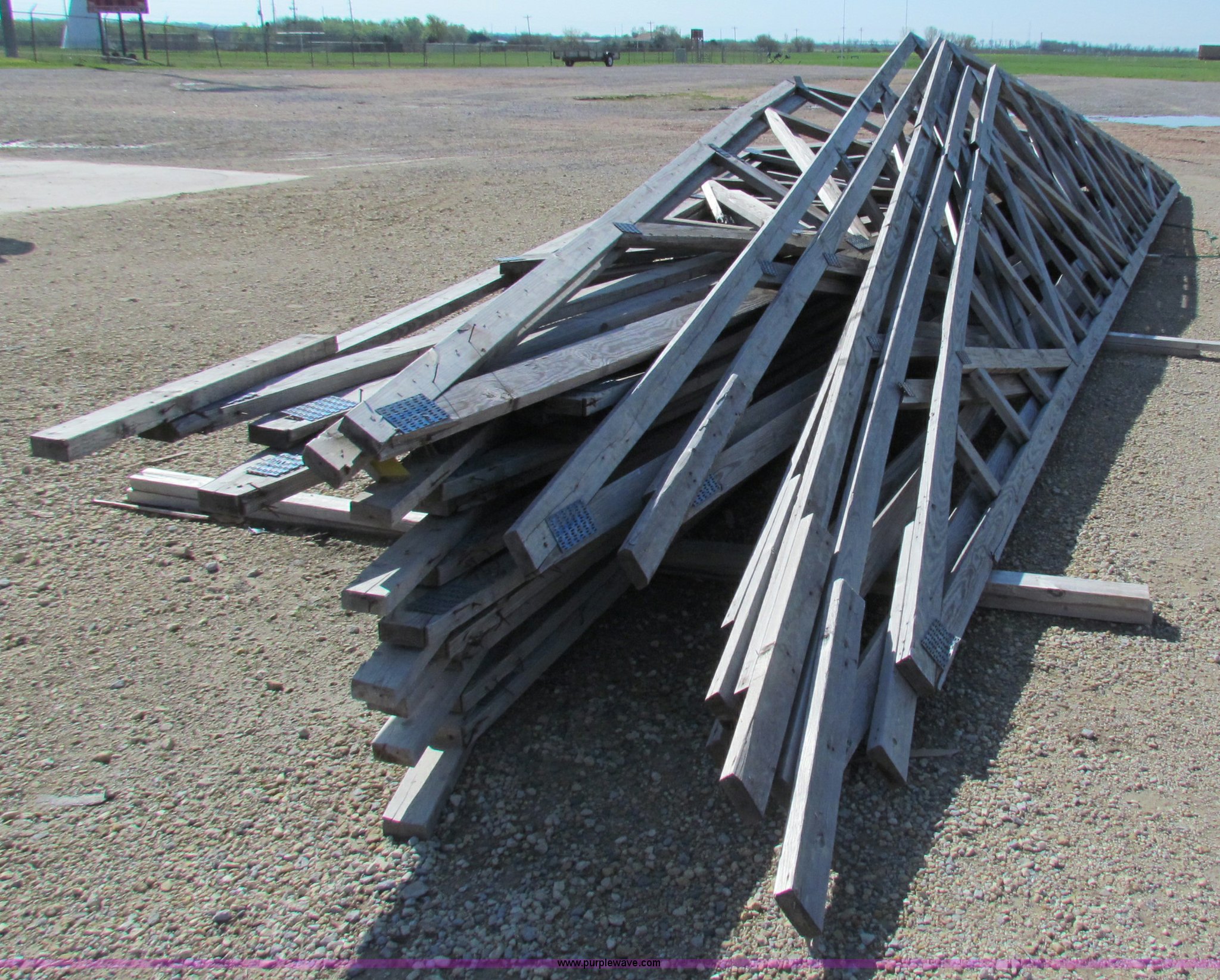 (24) approximately 38'L trusses in Rose Hill, KS Item N9020 sold