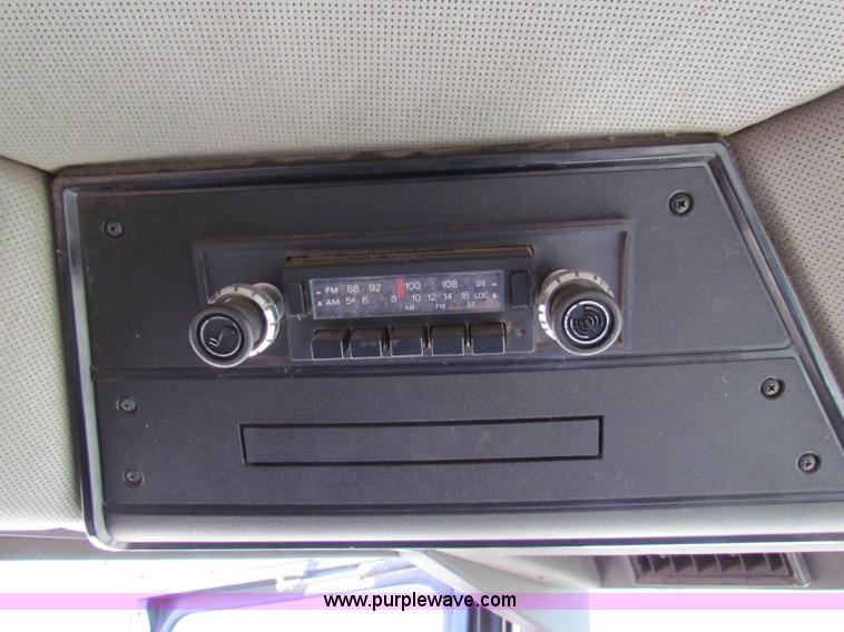 image for item A3593 1986 Case IH 1680 combine