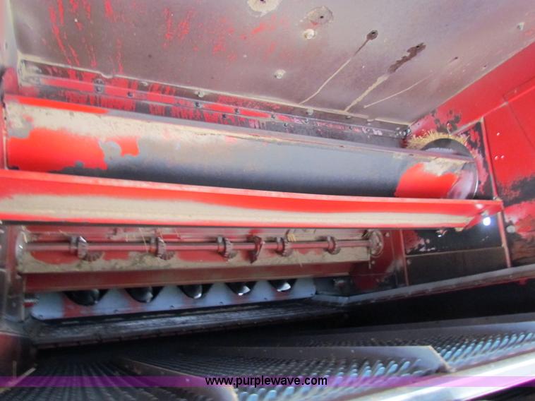 image for item A3593 1986 Case IH 1680 combine