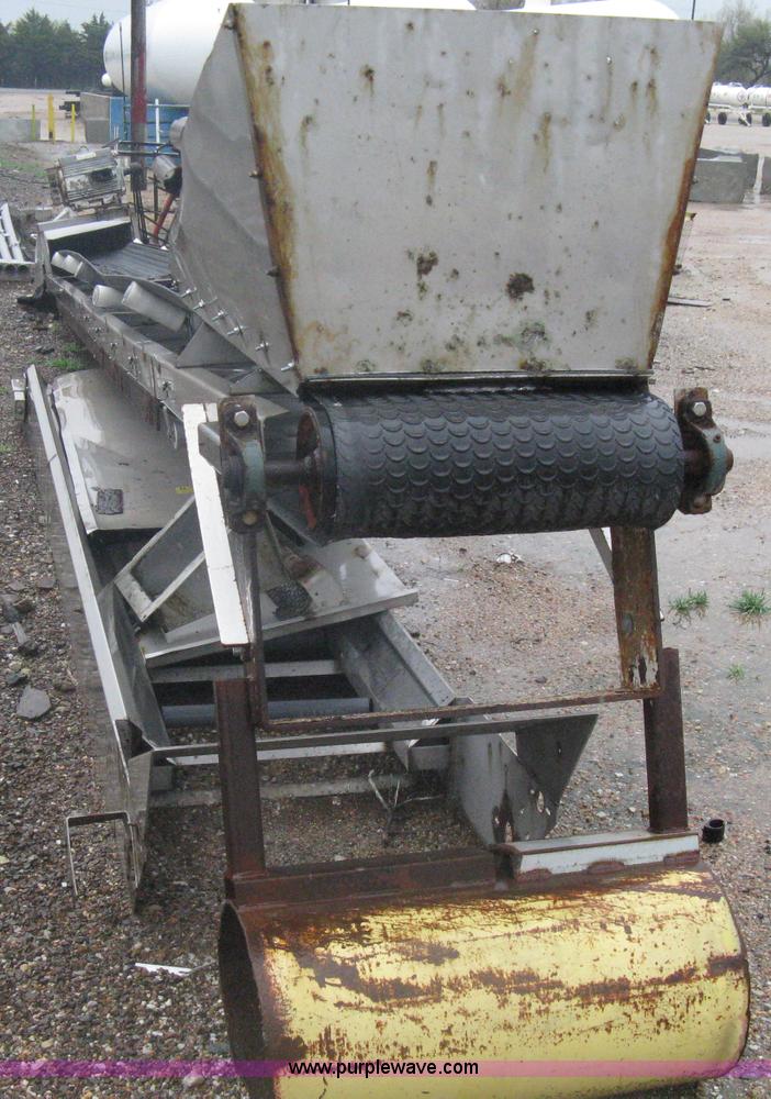 image for item A6136 Speed King 26' stainless steel fertilizer conveyor