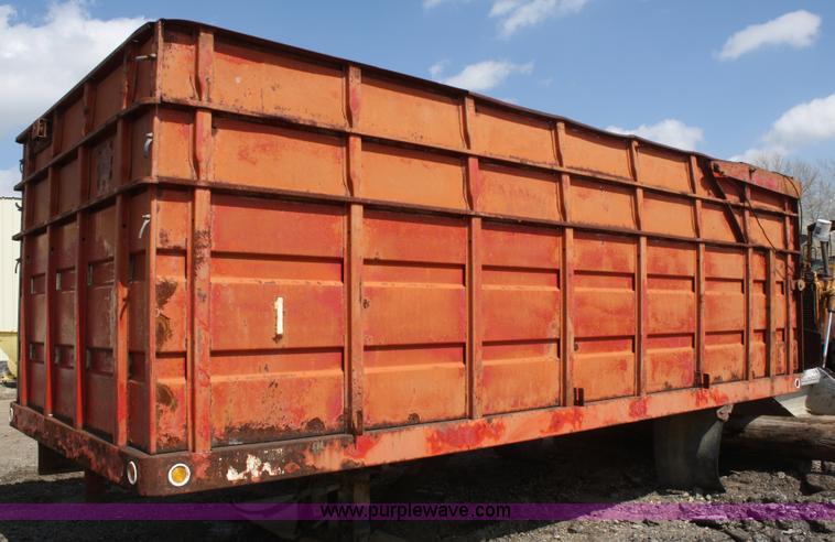 image for item A6803 Truck bed with hoist and pump