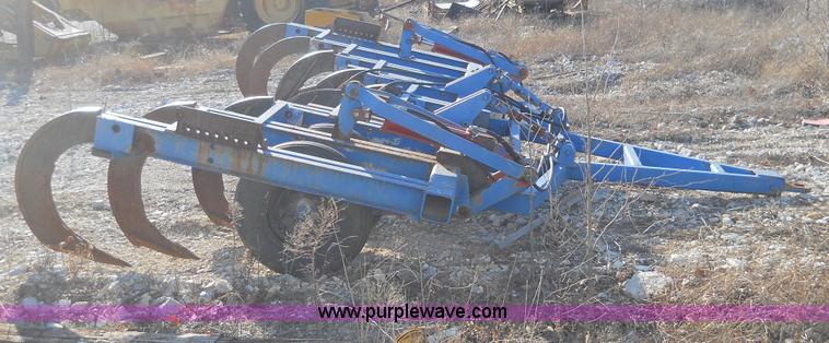 image for item B1039 Nine shank ripper