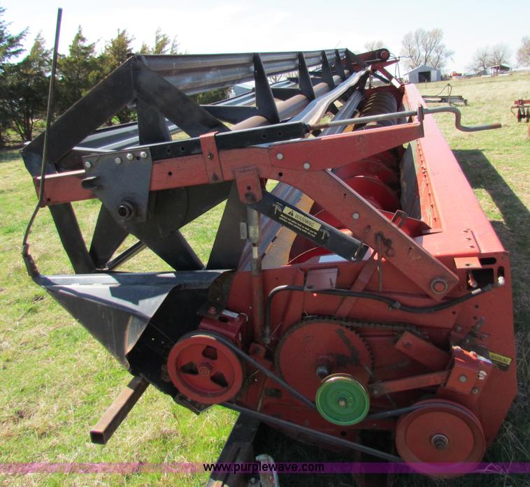 image for item B1061 Case 1010 30' platform header