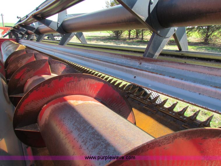 image for item B1061 Case 1010 30' platform header