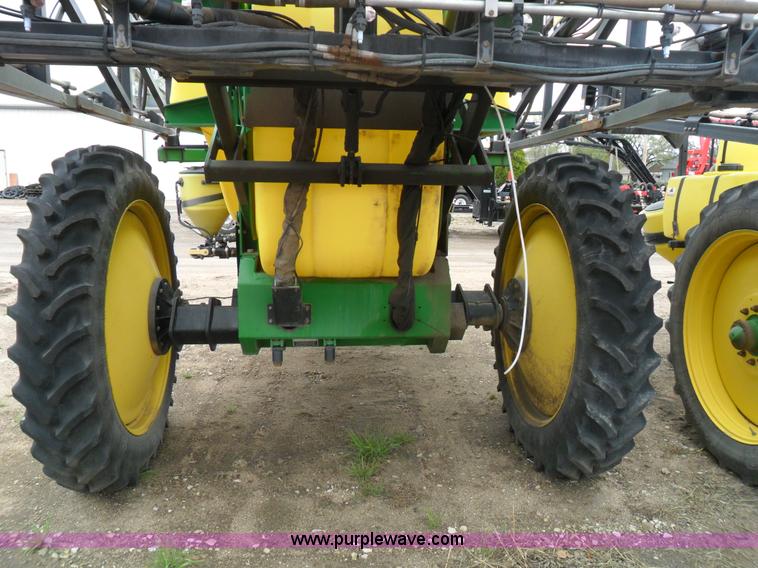 image for item B1091 2005 Top Air TA1200 sprayer