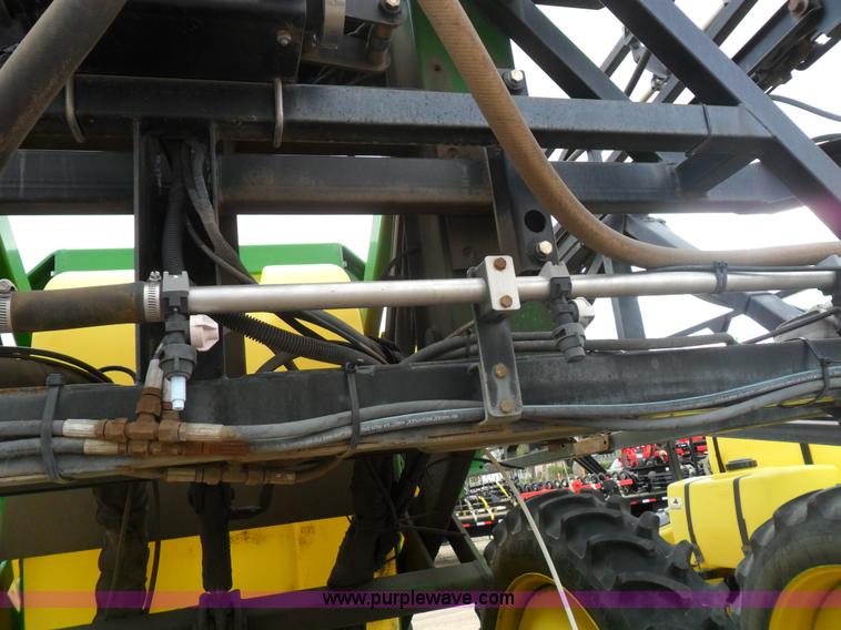 image for item B1091 2005 Top Air TA1200 sprayer