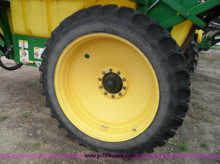image for item B1091 2005 Top Air TA1200 sprayer