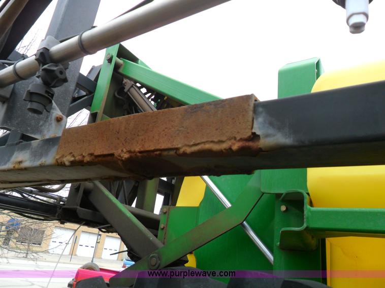 image for item B1091 2005 Top Air TA1200 sprayer