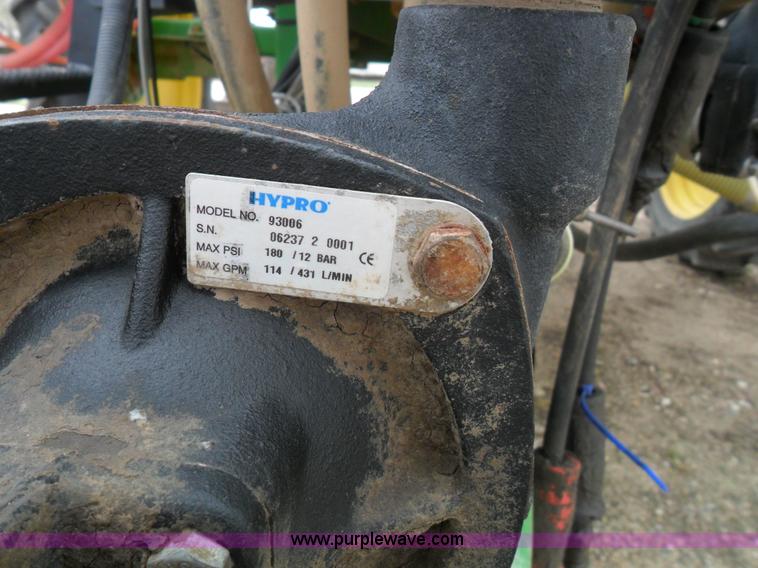 image for item B1092 2005 Bestway Field-Pro III sprayer