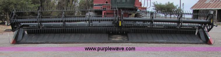 image for item B2258 2006 Case IH 2062 36' flex draper head