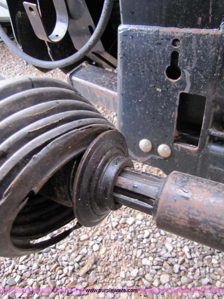 image for item B2258 2006 Case IH 2062 36' flex draper head