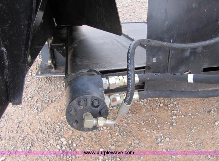 image for item B2258 2006 Case IH 2062 36' flex draper head