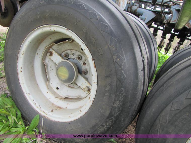 image for item B2267 CrustBuster 3400 DD45X8 30' drill