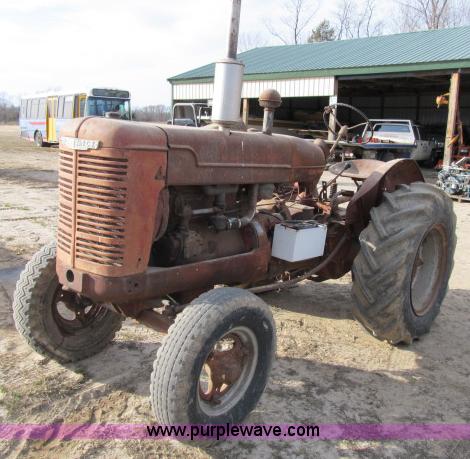 image for item B2642 McCormick WBK tractor