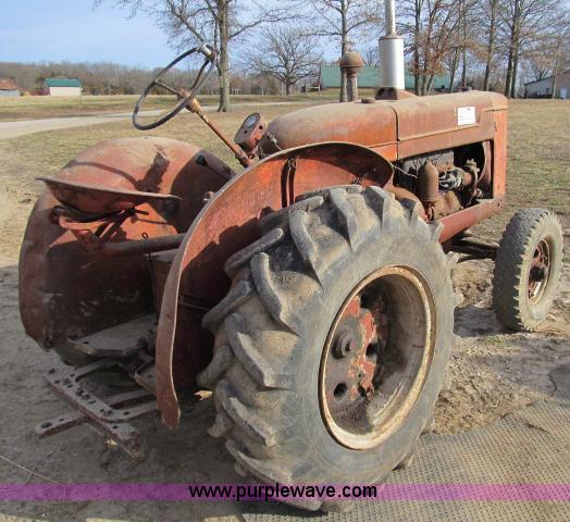 image for item B2642 McCormick WBK tractor
