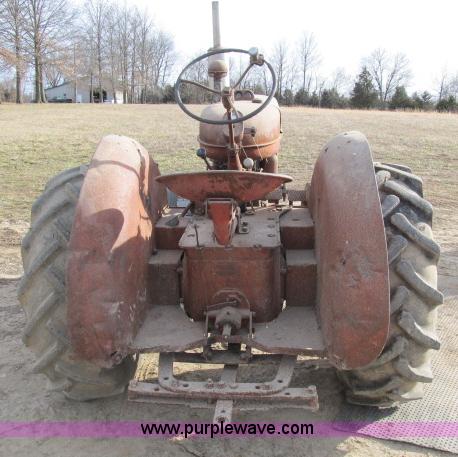 image for item B2642 McCormick WBK tractor