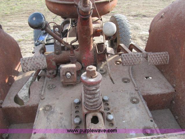 image for item B2642 McCormick WBK tractor