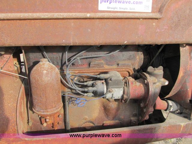 image for item B2642 McCormick WBK tractor