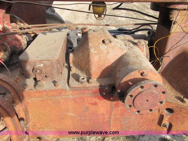 image for item B2642 McCormick WBK tractor