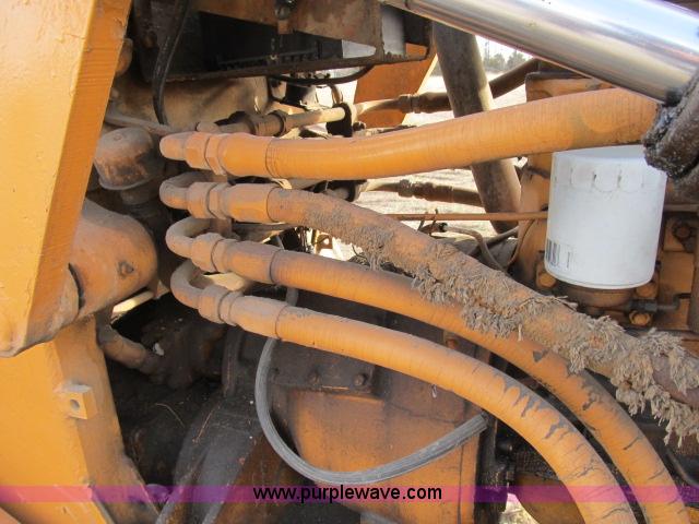 image for item B2643 Allis Chalmers TL10 tractor loader