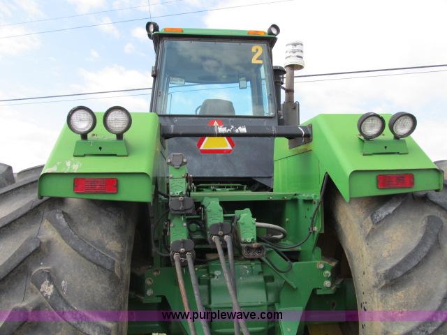 image for item B2647 1996 John Deere 8870 4WD tractor