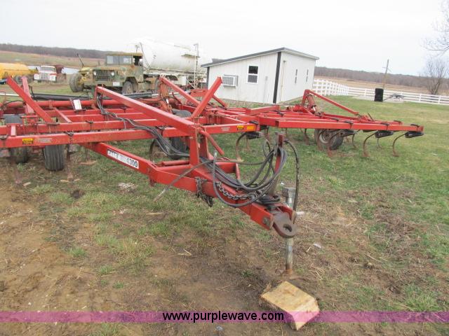 image for item B2652 Case IH 4300 40' field cultivator