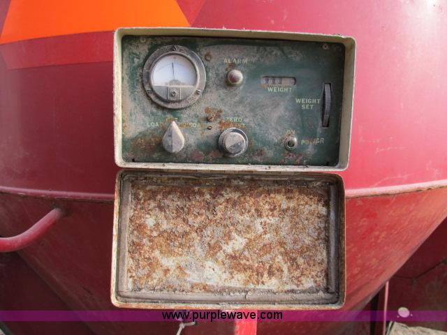 image for item B2654 New Holland 355 grinder/mixer with scales