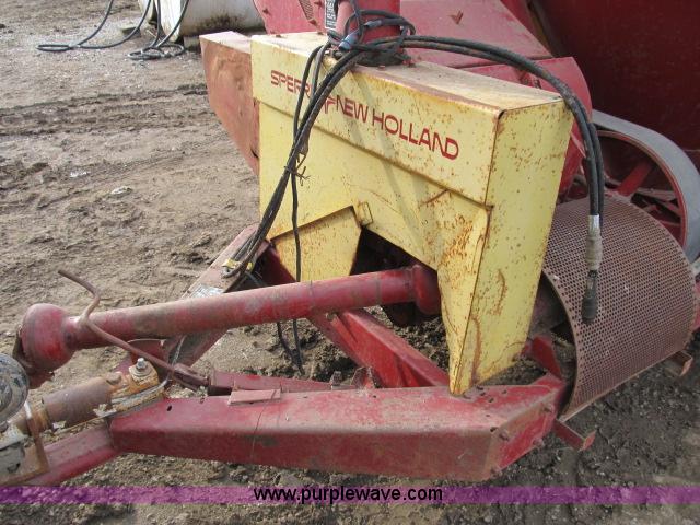 image for item B2654 New Holland 355 grinder/mixer with scales