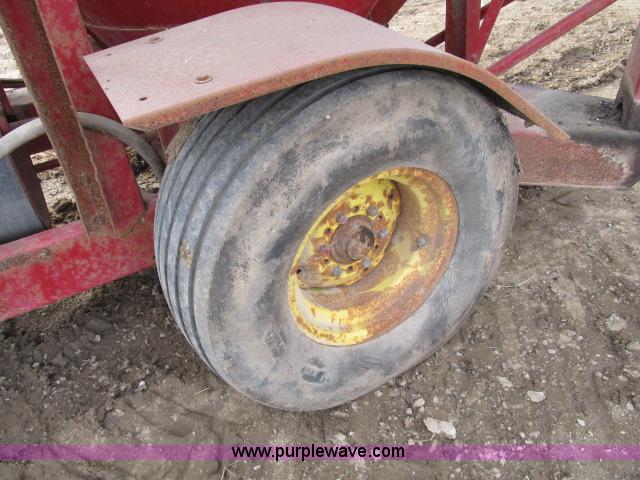 image for item B2654 New Holland 355 grinder/mixer with scales