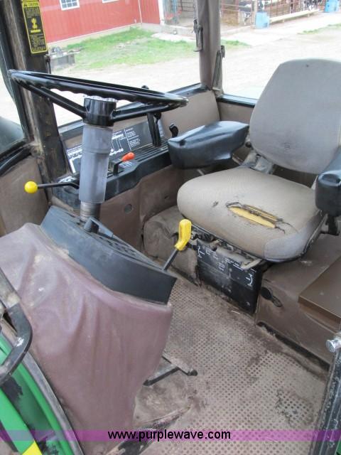 image for item B2664 1982 John Deere 8850 4WD tractor