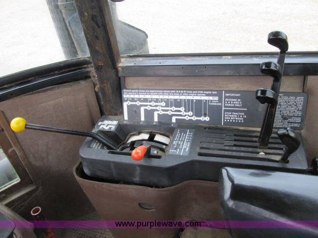 image for item B2664 1982 John Deere 8850 4WD tractor