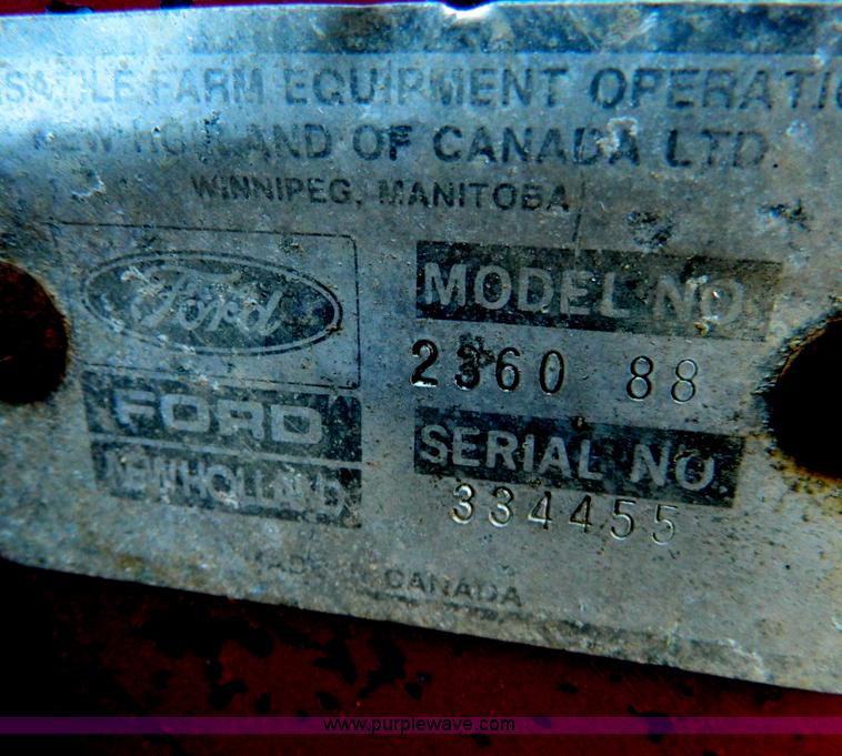 image for item B3556 1988 Versatile 276 II tractor