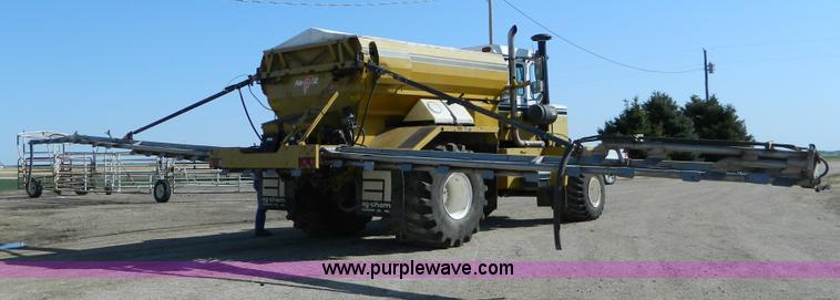 image for item B3557 1995 Ag-Chem TerraGator 1844 self propelled dry applicator
